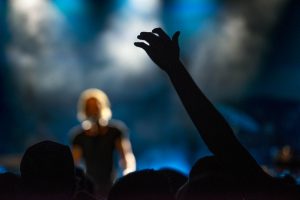 Konsertfoto Sondre Justad - Fotograf Tonje Jakobsen